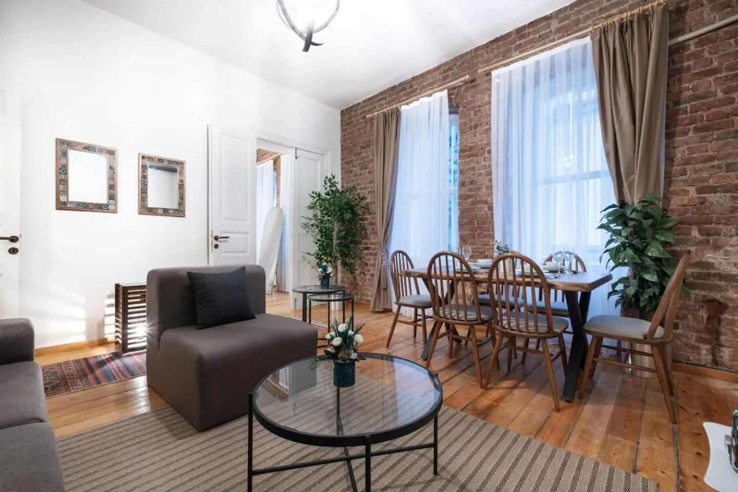 Spacious Rustic 2 Bedroom Few Steps From Galata Tower Istambul 0*,