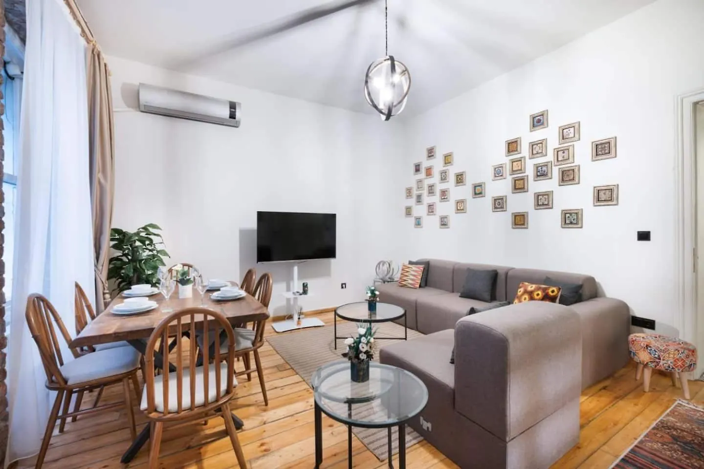 Spacious Rustic 2 Bedroom Few Steps From Galata Tower Istambul Appartement